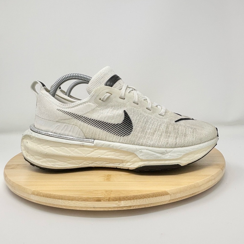 Nike Zoomx Invincible Run 3 Summit White Black Sail Women’s Size 9 DR2660-102